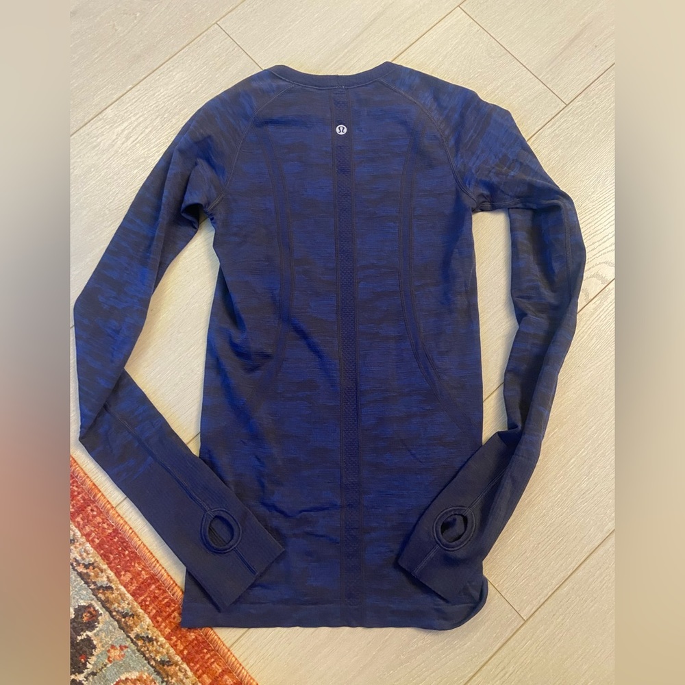 Lululemon Swiftly Tech Size 4 - image 1